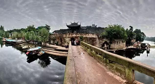 逃离空旷大街3